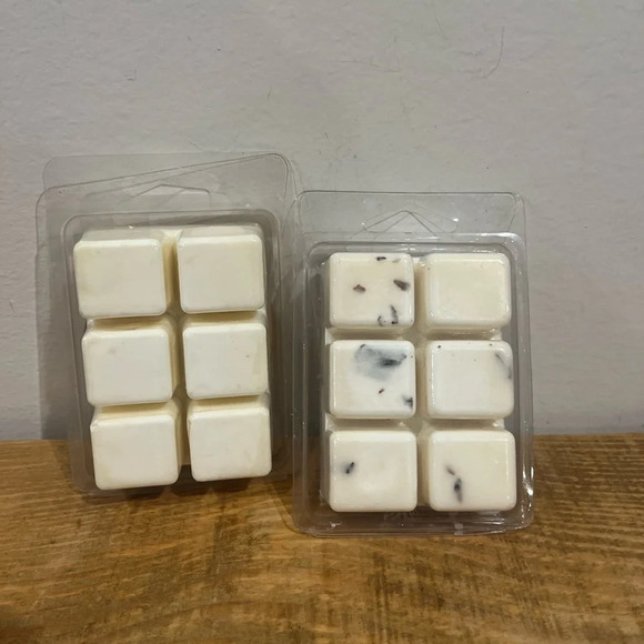 Wick‎ and stone co. Natural hand made wax melts NWT - Picture 2 of 2